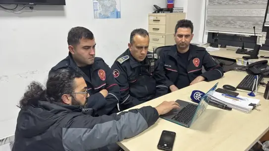Adana itfaiye ekiplerinin Yılın Kareleri yarışmasındaki fotoğraf örneklerinden biri