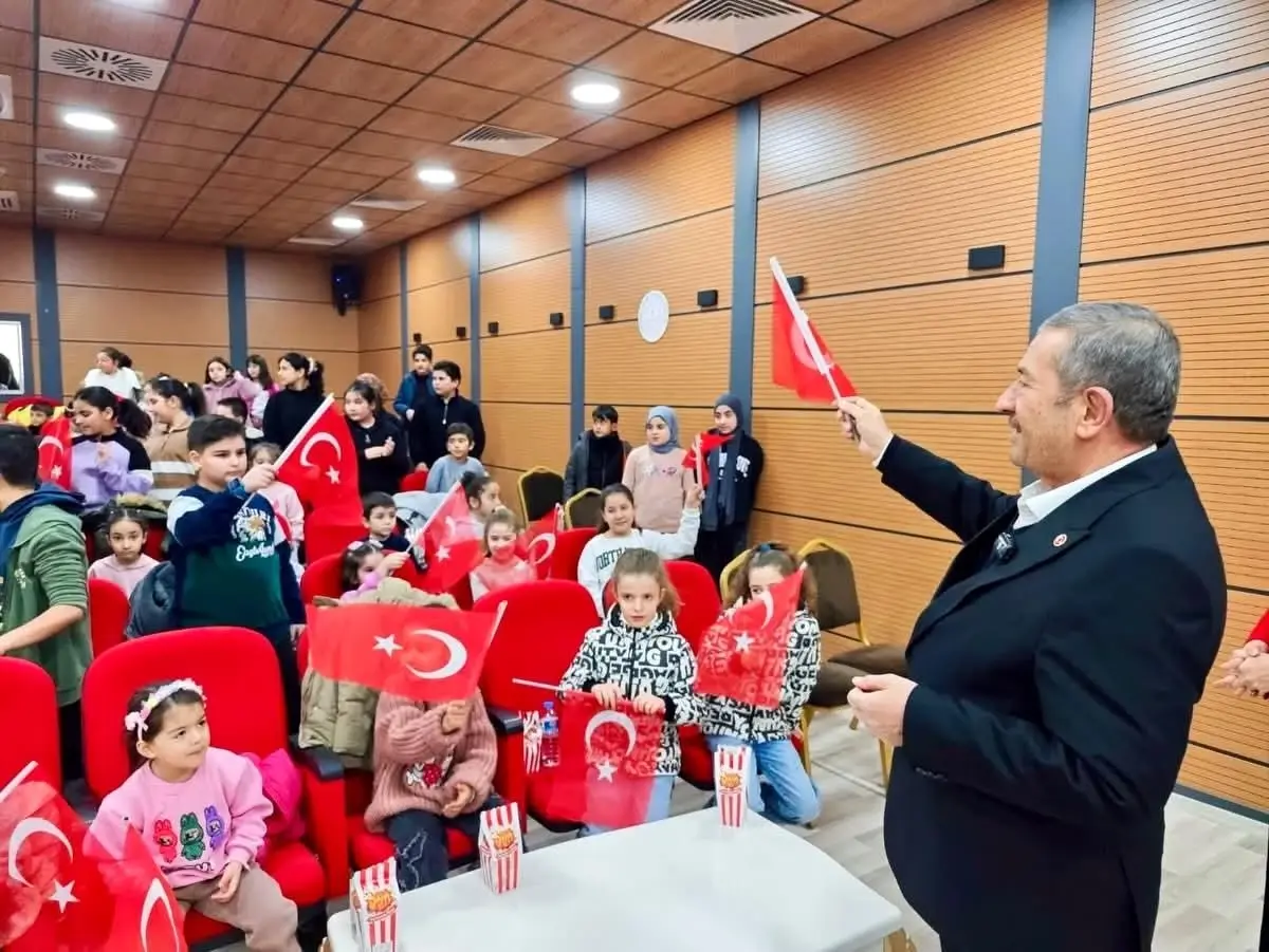 Darende Belediyesi’nden Çocuklar İçin Sinema Günleri Başladı
