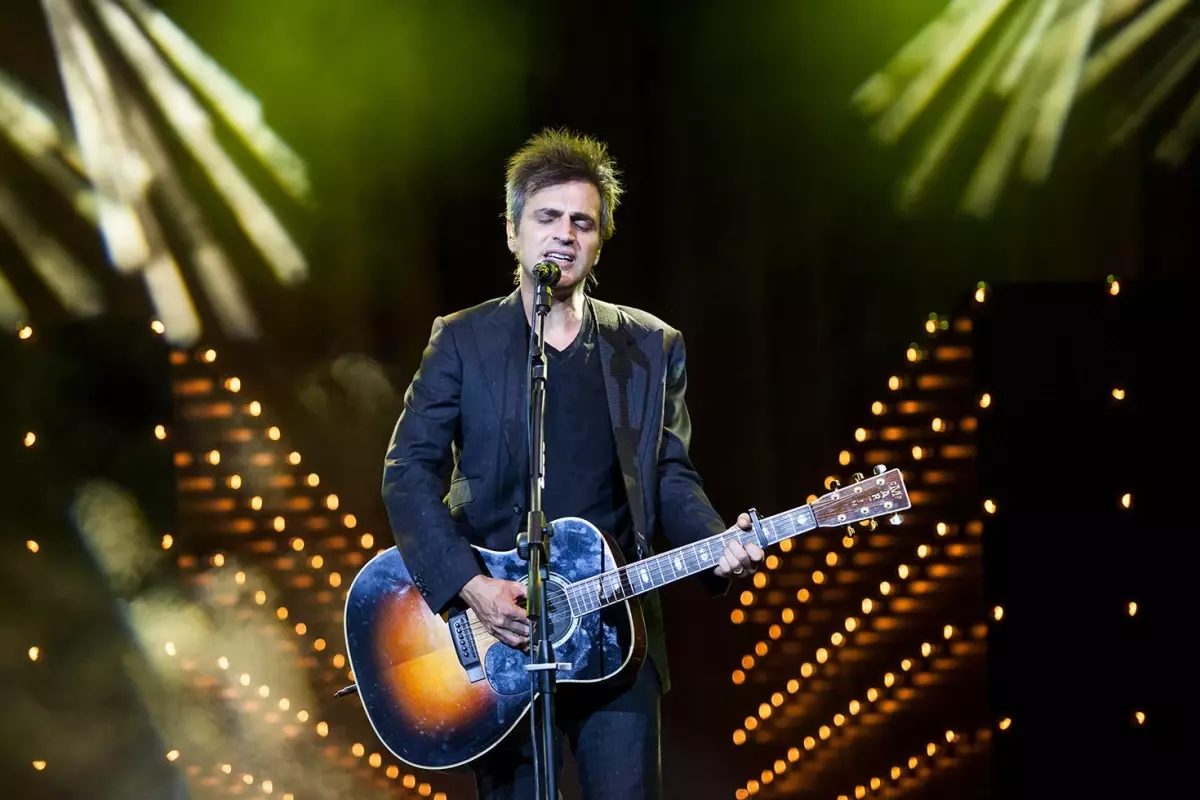 Teoman, Anneden Gelen Duygusal Itirafı Paylaştı: "Müzik Kariyerim Onu Üzdü"