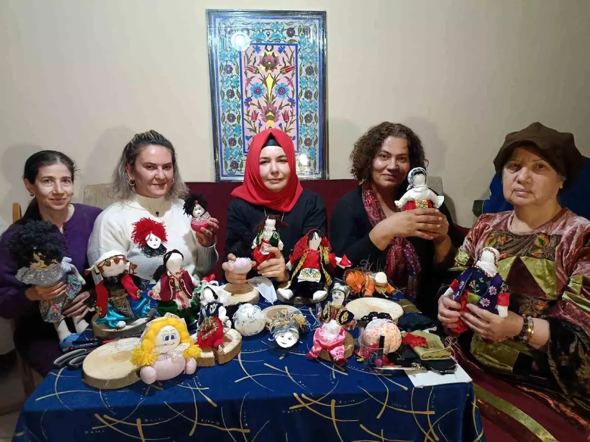 Edirne’de Geri Dönüşümden Bez Bebeklere: Emine Çağlayan’ın İlham Verici Projesi