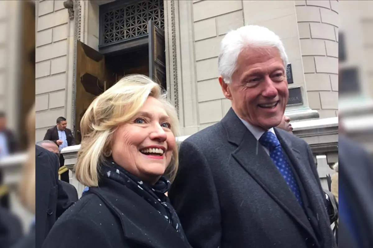 ABD Kongresi, Clinton Çifti’ni Epstein Soruşturmasında İtaatsızlık Suçu ile Mahkum Etti