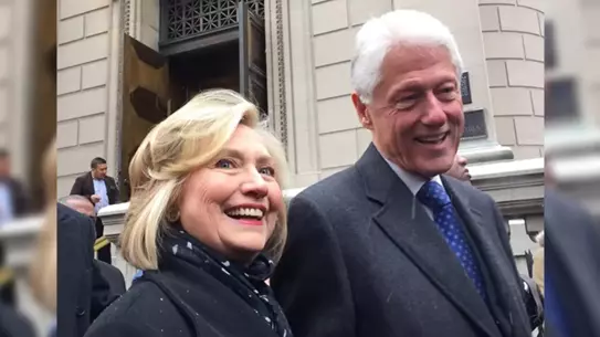 ABD Kongresi, Clinton Çifti’ni Epstein Soruşturmasında İtaatsızlık Suçu ile Mahkum Etti