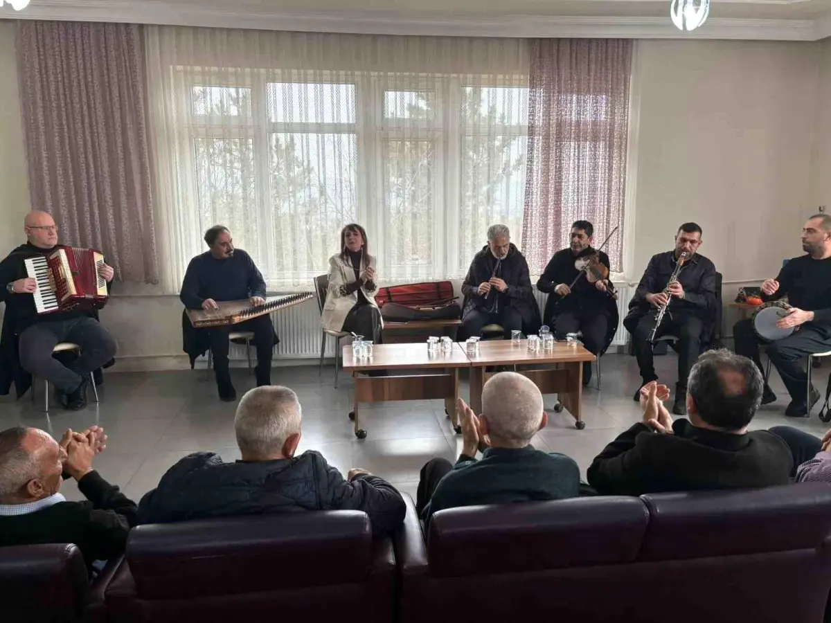 Eskişehir Huzurevi Yaşlılarına Özel Müzik Gecesi
