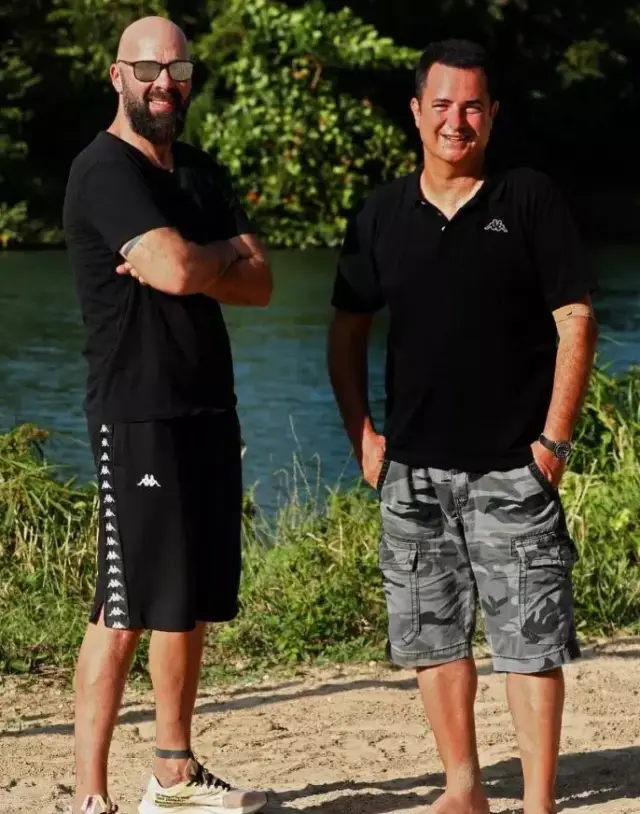 İstanbul Havalimanı'nda gözaltı anı