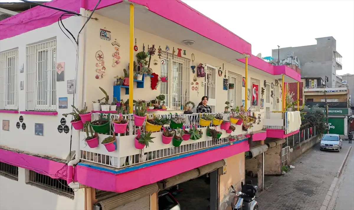 Adana’da Çadırcı Ailesi’nin Geri Dönüşümlü Ev Dekorasyonu