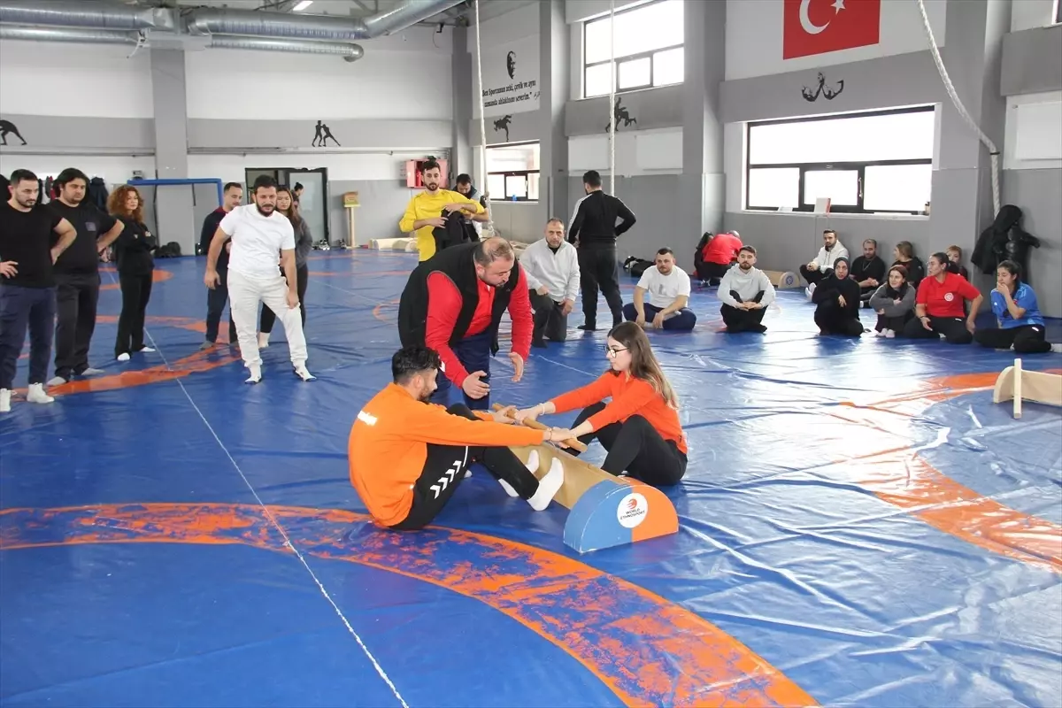 Kayseri'de Mas Güreşi 1. Kademe Antrenörlük Kursu Başarıyla Tamamlandı