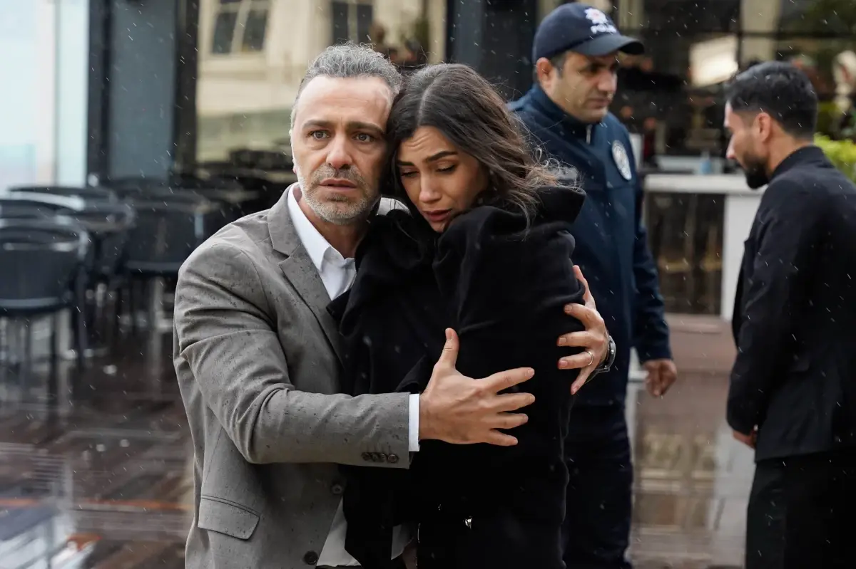 Serdar Orçin, 'Güller ve Günahlar' Başarısını Ekip Çalışmasına Borçlu Oldu