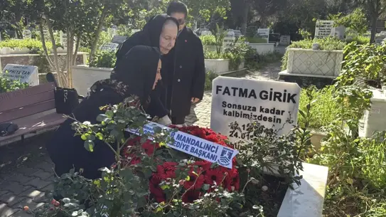 Fatma Girik anma töreni fotoğrafı