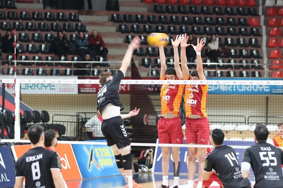 Galatasaray, Gaziantep'i 3-0'lık Zaferle Geçti