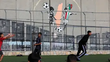 Stadyumun Duvarına Sanat: Tarık Seba'nın Direniş Muralı