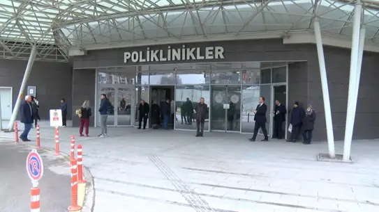 Hakan Taşıyan hastane odasında