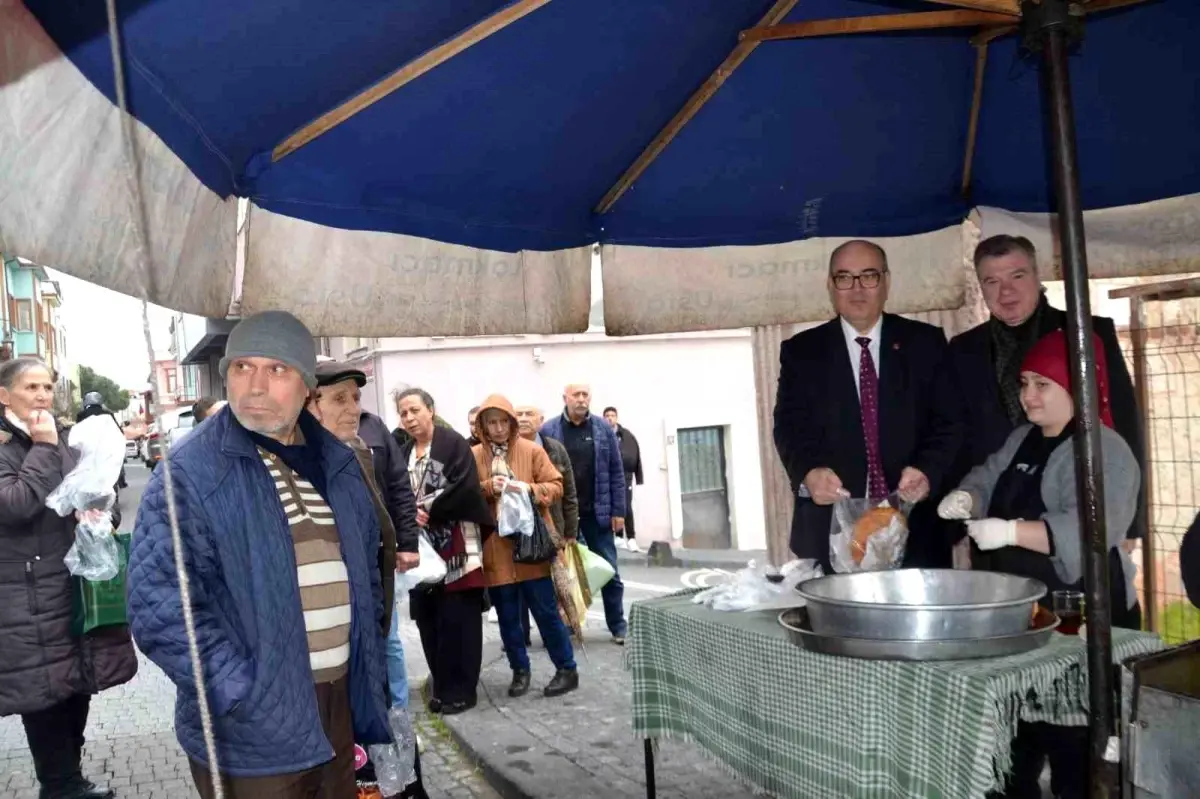Balıkesir Türk Ocakları'ndan Şehitler İçin Lokma Hayrı ve Mevlit Töreni