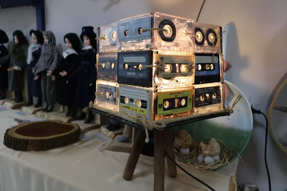 Isparta’da Geri Dönüşüm Atölyesi 10 Binden Fazla El İşi Ürünle Buluşuyor