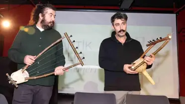 Çocukların tasarladığı lir örnekleri