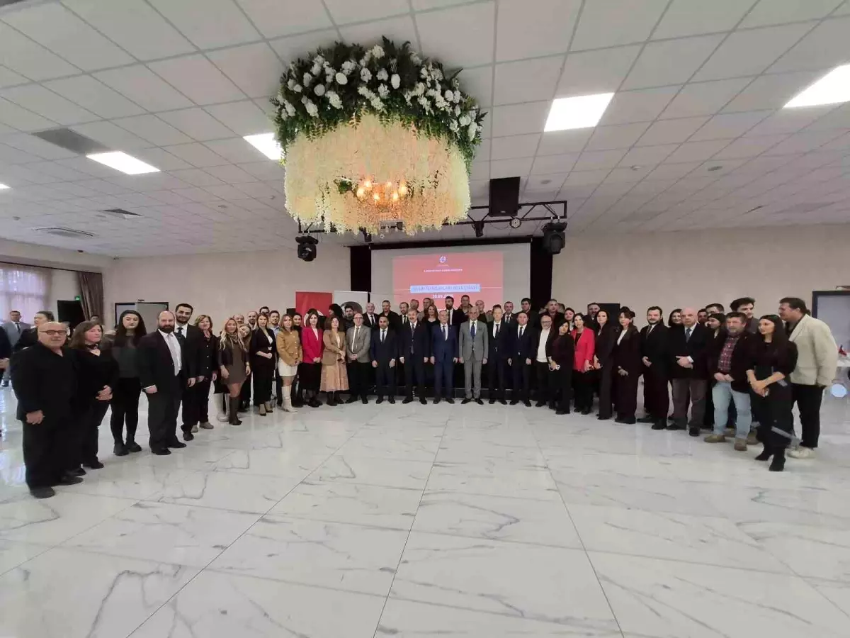 Vali Dr. Erdinç Yılmaz, Eskişehir Basın Toplantısında Açık Kapı Politikasıyla Karşıladı