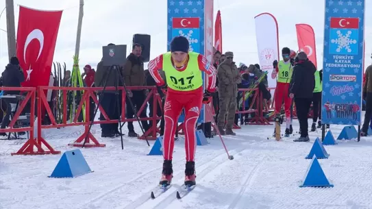 Yüksekova’da Kayaklı Koşu 1. Etap Heyecanı Başladı