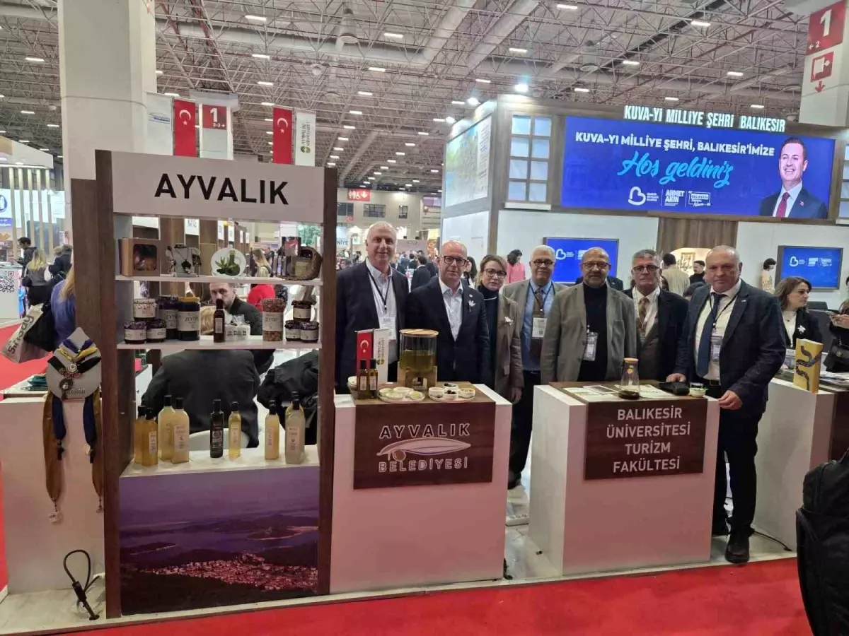 Ayvalık Belediyesi EMITT 2026 Fuarında Turizm Potansiyelini Sergiledi