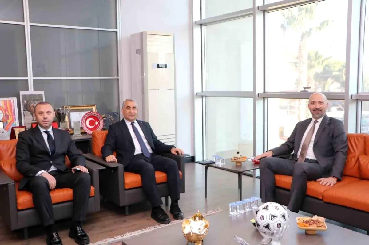 Söke Belediyesi ve ADÜ, Ege Kariyer Fuarı İş Birliğini Resmi Protokolle Güçlendirdi