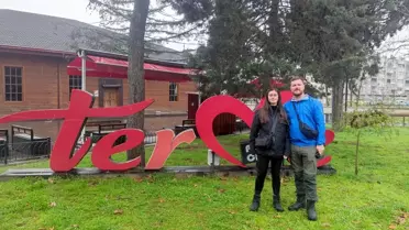 Terme sokaklarında İngiliz gezginler