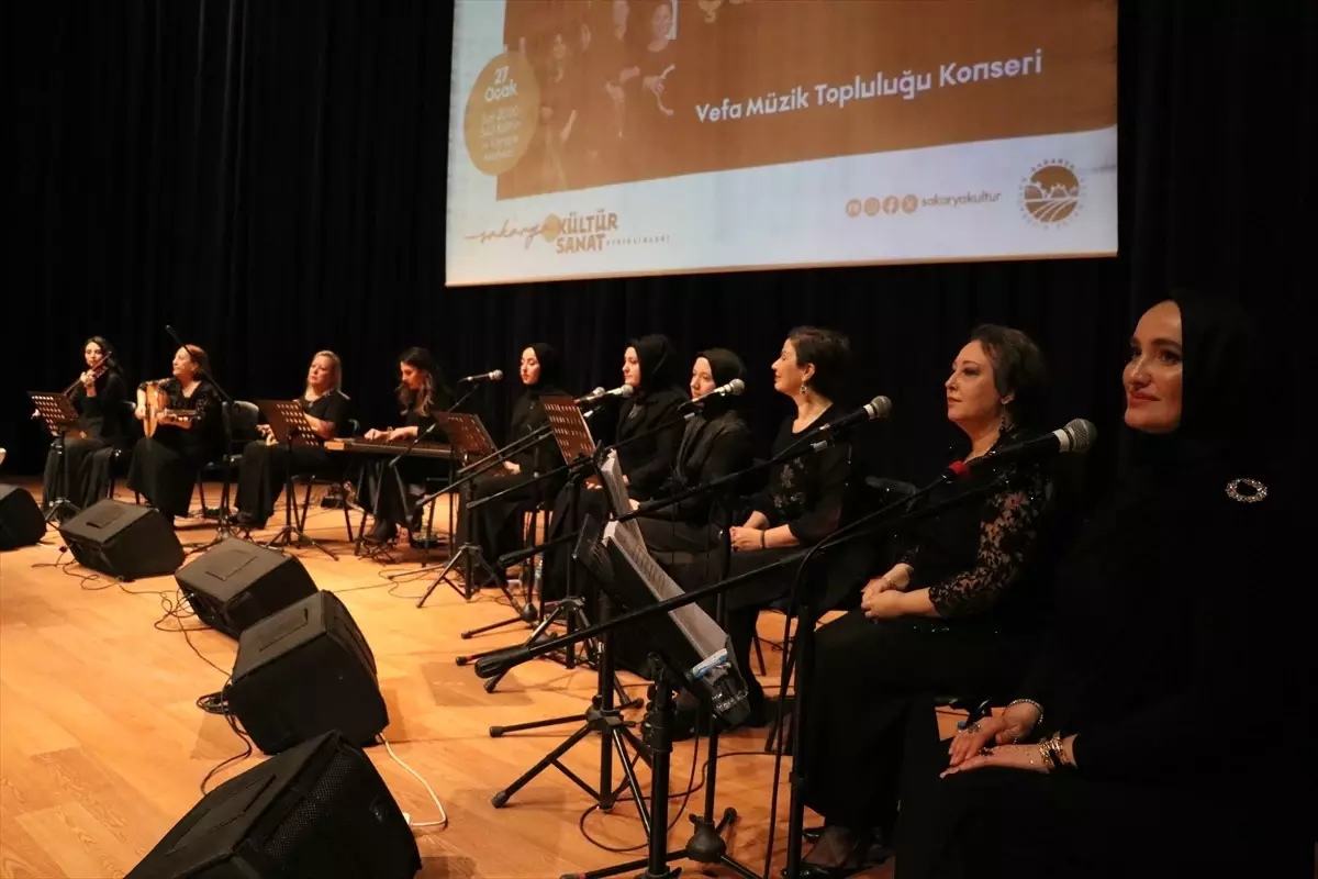 Sakarya’da 15 Kadın, Vefa Şarkılarıyla Büyüleyici Bir Konser Sunuyor