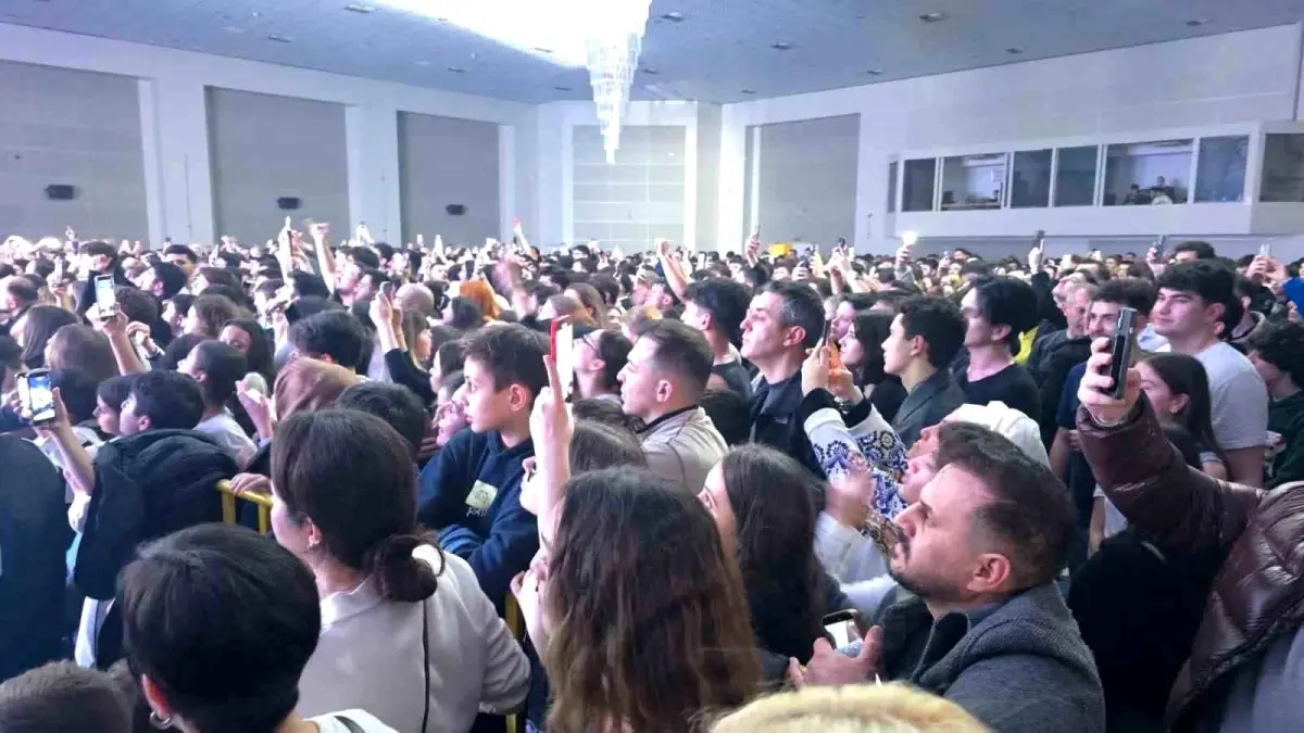 Lvbel C5, Karadeniz Ereğli’de Gençlerin Coşkusuyla Buluştu