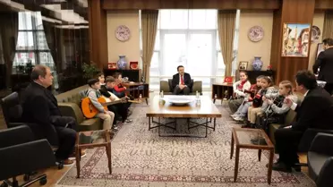 Kütahya Valisi Musa Işın, Müzik Topluluğunu Destekledi