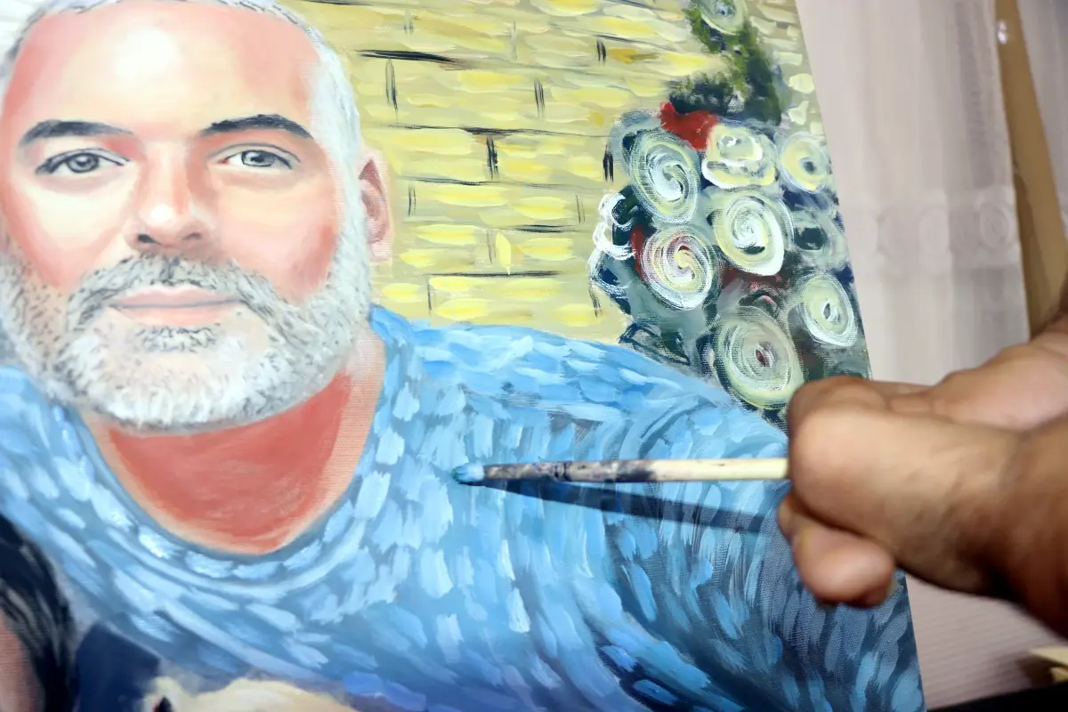 İki Eli Olmadan da Renkleri Yaşatan: Vedat Kiyat'ın Başarısı