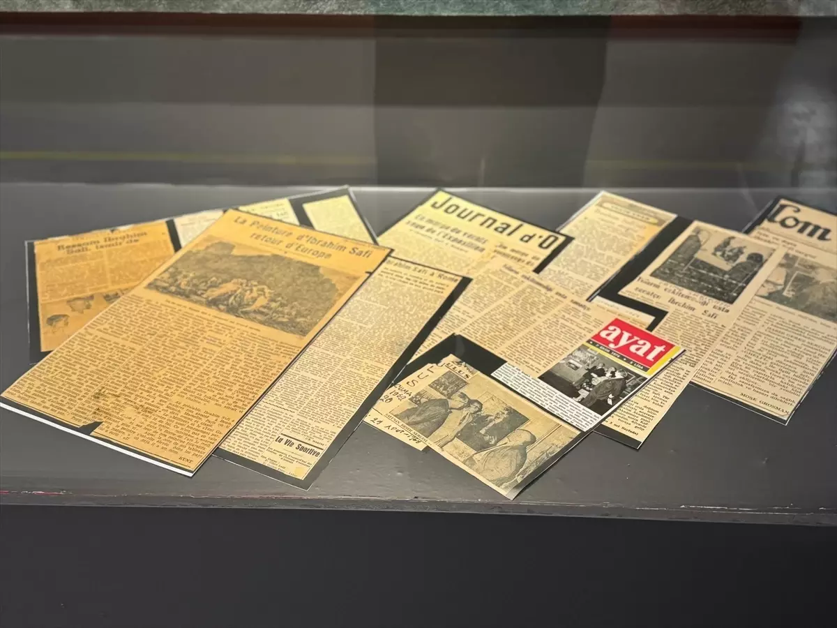 İbrahim Safi’nin “SafiStanbul” Retrospektif Sergisi Fatih’te Açıldı