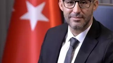 Turanlar Deve Heykeli detayları