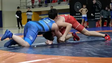 Bilecik'te Küçükler Serbest Stil Güreş İl Seçmesi Coşku Dolu Finali