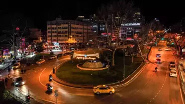 Bursa’da Ramazan Işıklandırma Festivali ile Şehir Işıkları Parlıyor