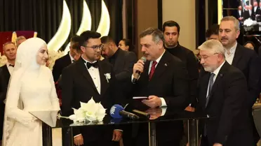 İçişleri Bakanı Mustafa Çiftçi, Murat Yıldırım'ın Oğlunun Düğününde Nikah Şahitliğini Üstlendi