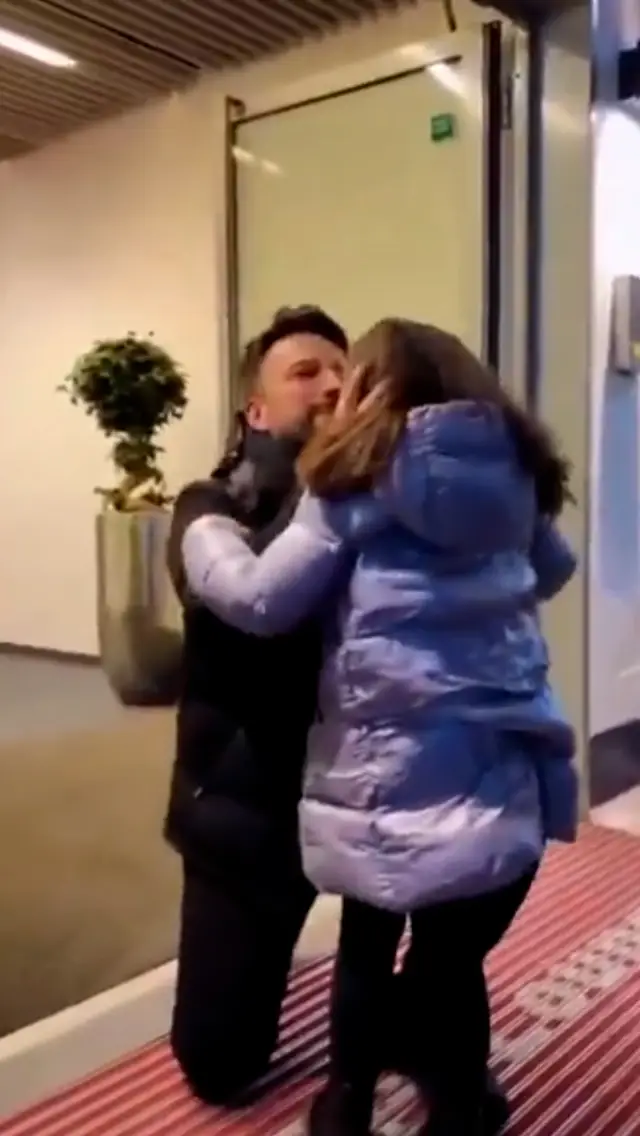 Tarkan hayranlarıyla vedalaşıyor