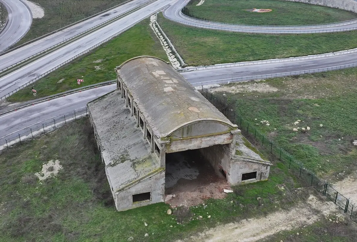 Edirne'nin Tarihi Balon Hangarı, Türk Havacılık Tarihi Müzesi Olarak Yeniden Hayata Geçiyor