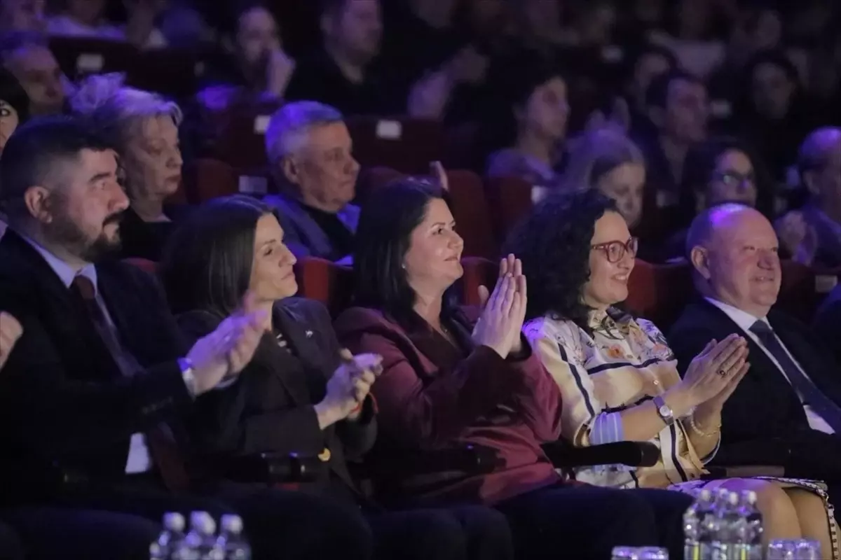Edirne ve Keşan'da Sevgililer Günü'ne Renk Katan Canlı Konserler