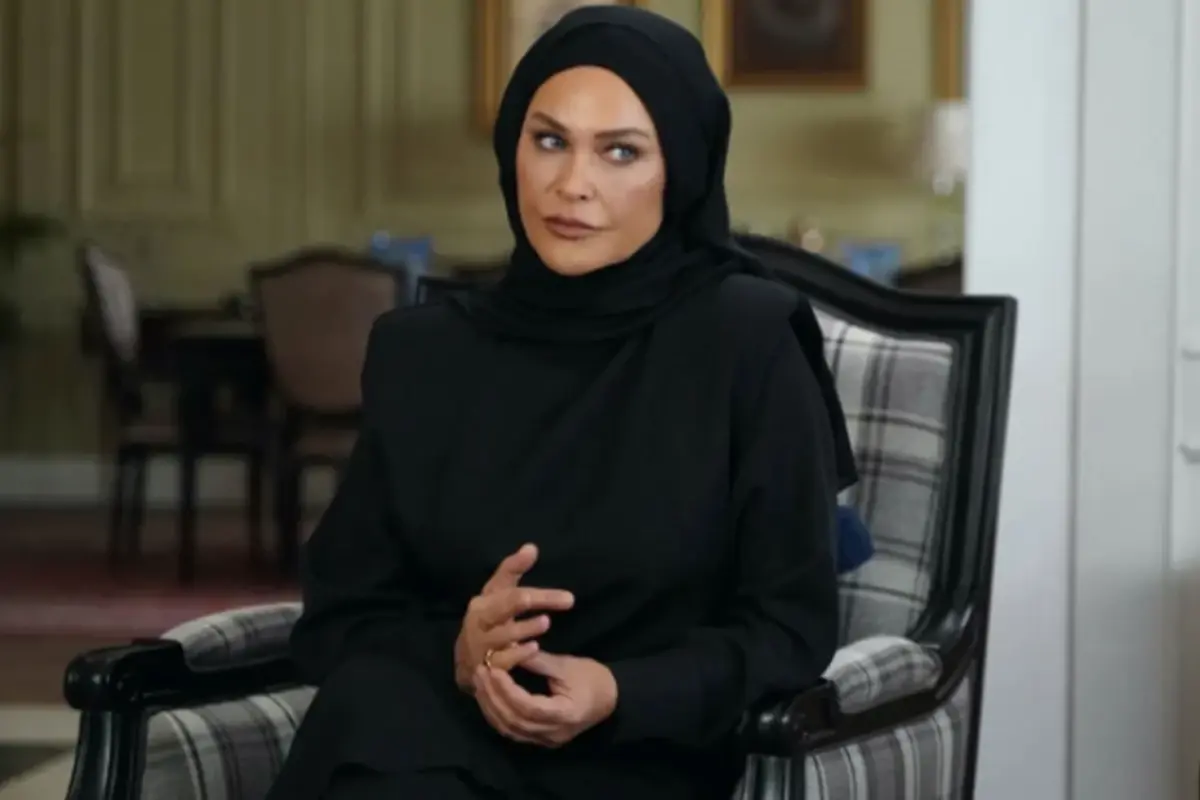 Hülya Avşar set fotoğrafı, filtresiz hali